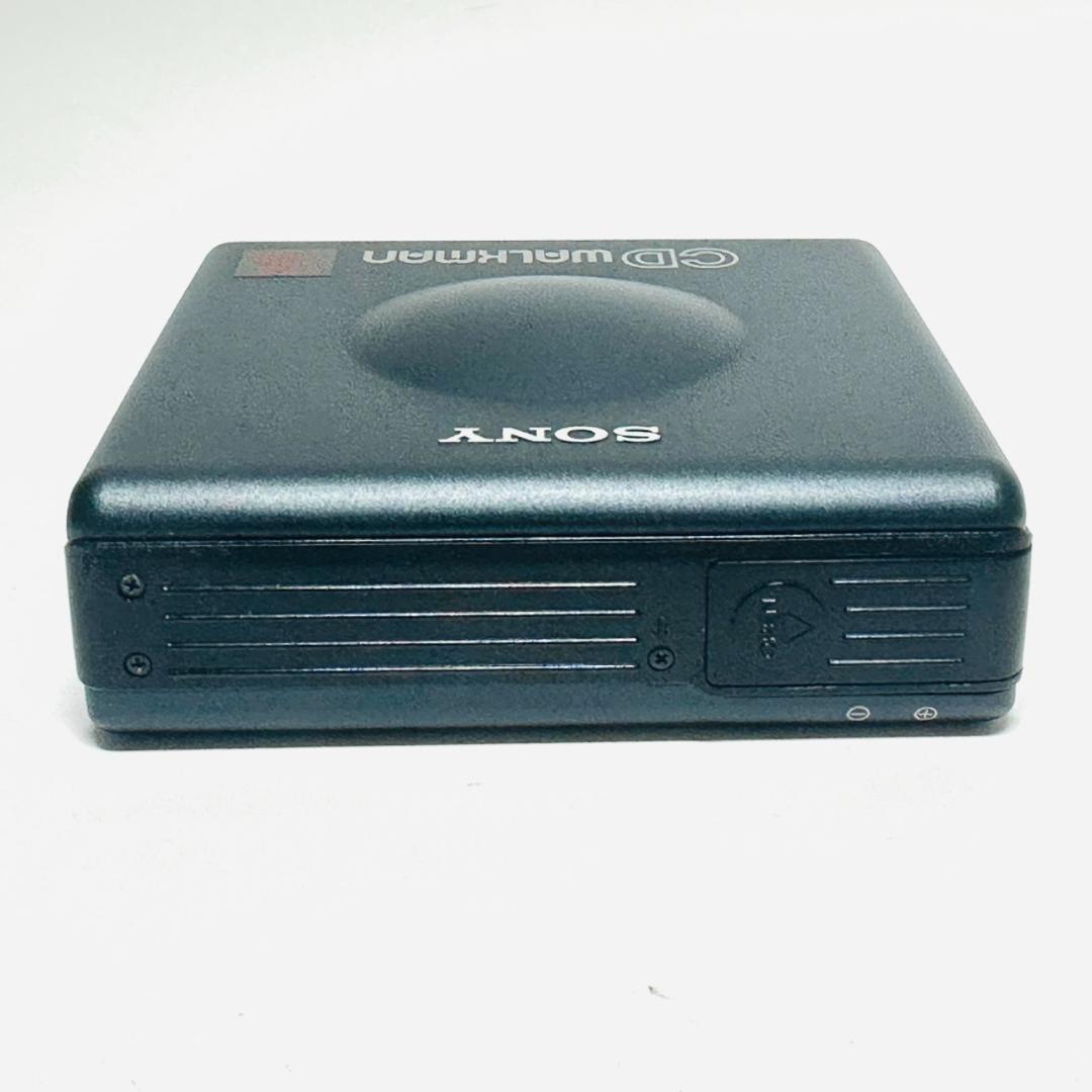 SONY ソニー D-82 ポータブルCDプレーヤー 8cm専用