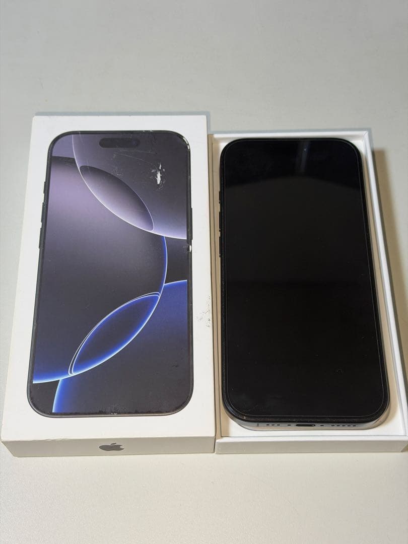 iPhone 16Pro ブラックチタニウム 512GB