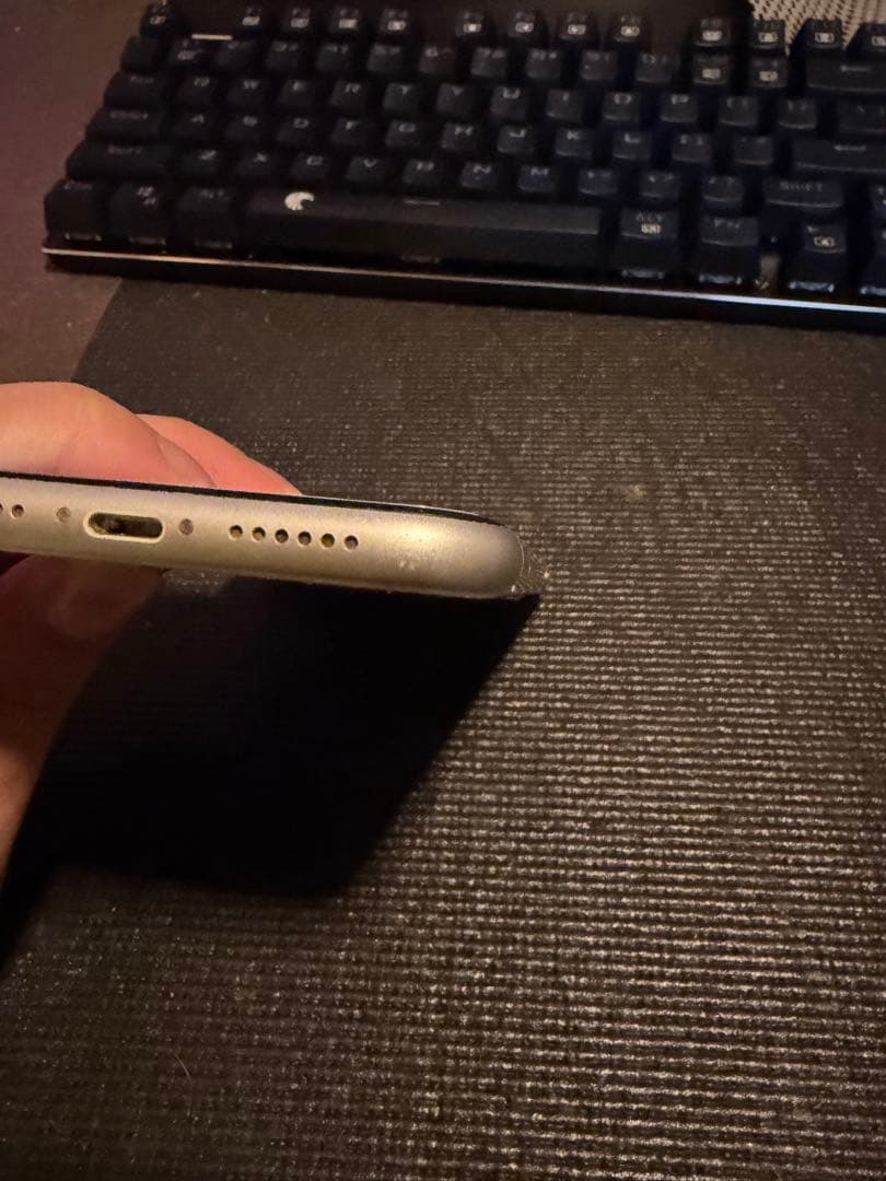 iPhone 11 ホワイト 128GB 本体