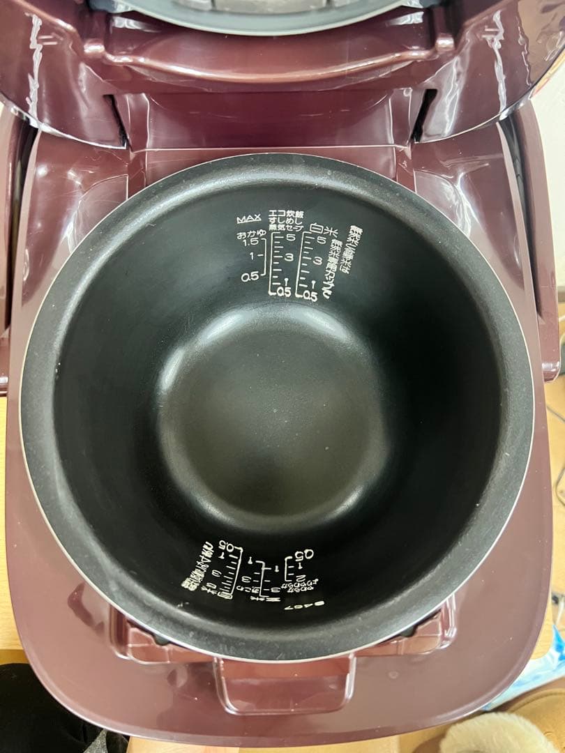 ZOJIRUSHI 象印 IH炊飯ジャー NP-YT10 5.5合2017年製