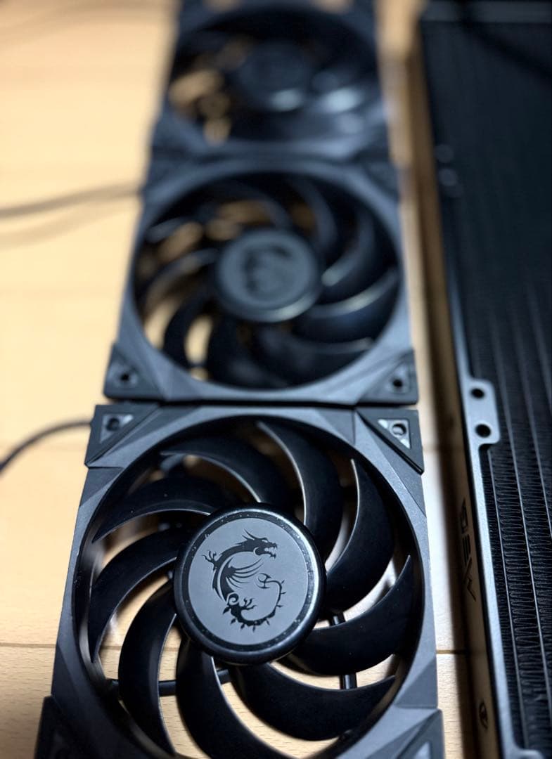 MSI MEG CORELIQUID S360 簡易水冷 CPUクーラー