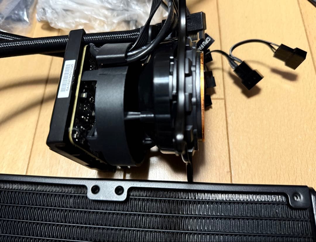 MSI MEG CORELIQUID S360 簡易水冷 CPUクーラー