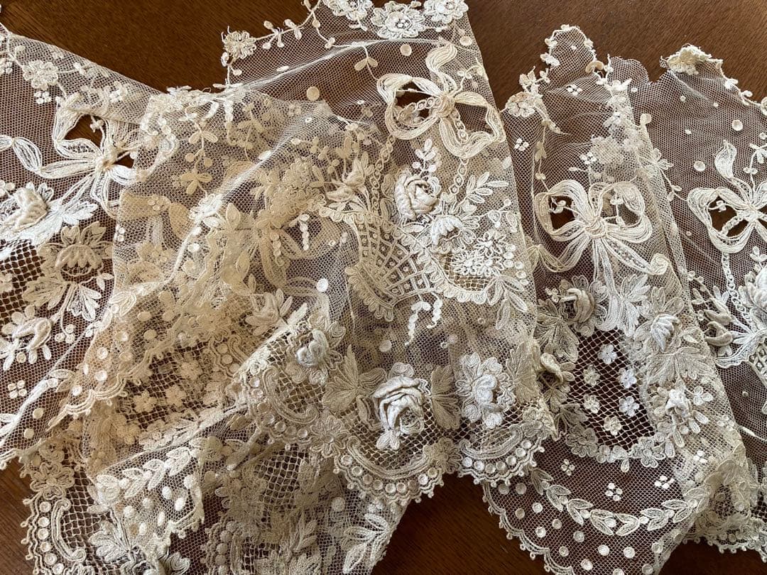 フランス アンティーク薔薇の花かご ウエディング用 チュールレース 立体の花びら