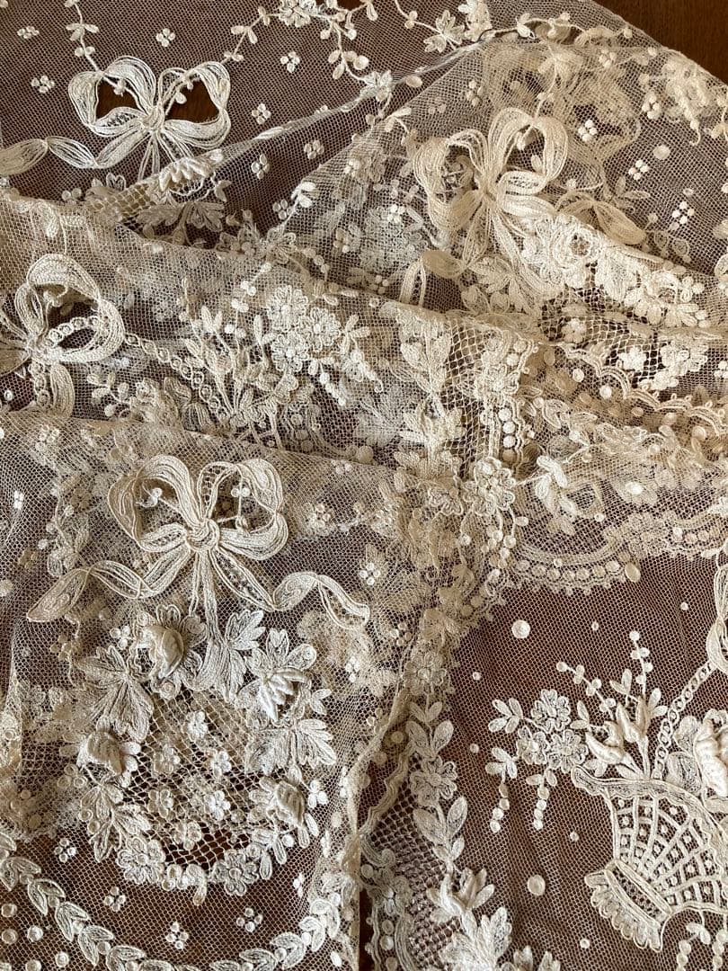 フランス アンティーク薔薇の花かご ウエディング用 チュールレース 立体の花びら