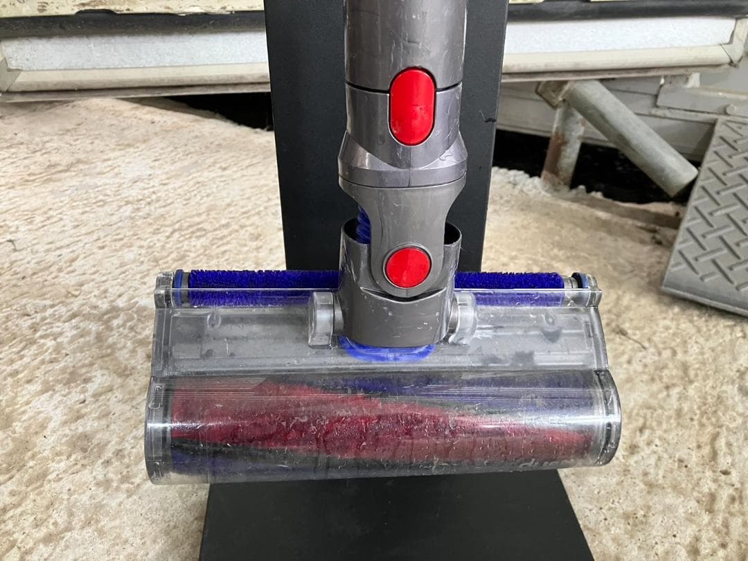 ダイソン 掃除機 コードレスクリーナー V8