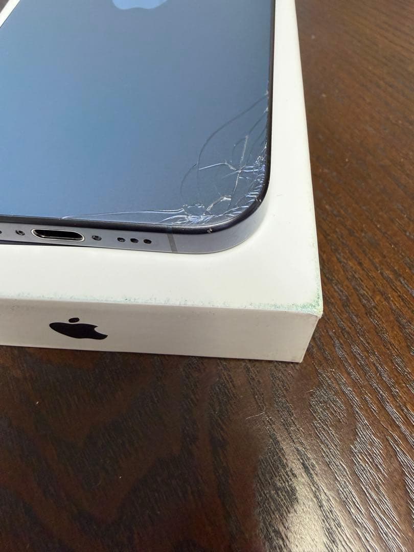 iPhone 15 Pro 256GB SIMフリー　ブルーチタニウム　本体