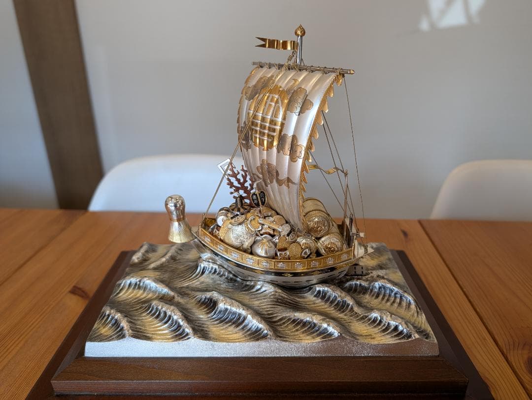 銀製　宝船　置物