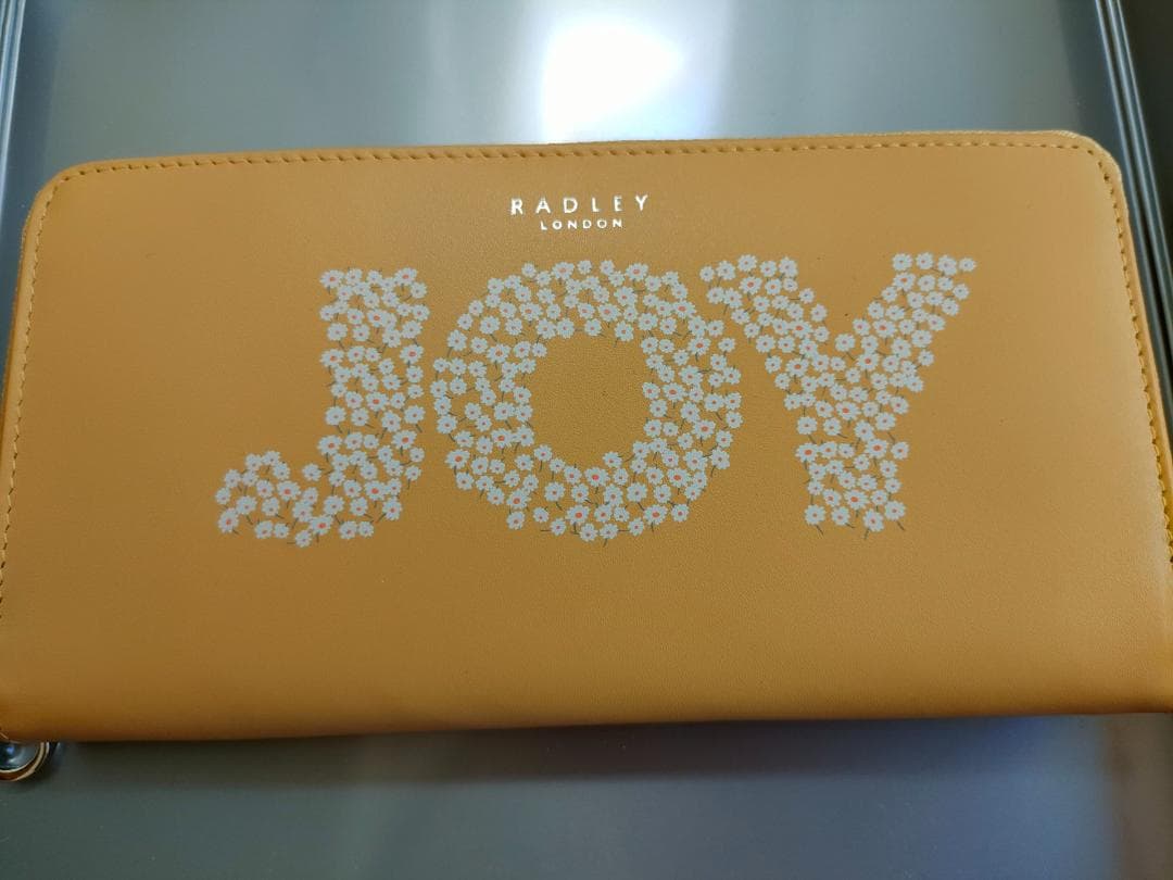 【はちまる】イギリス　ラドリーロンドン　長財布　JOY柄　雨柄