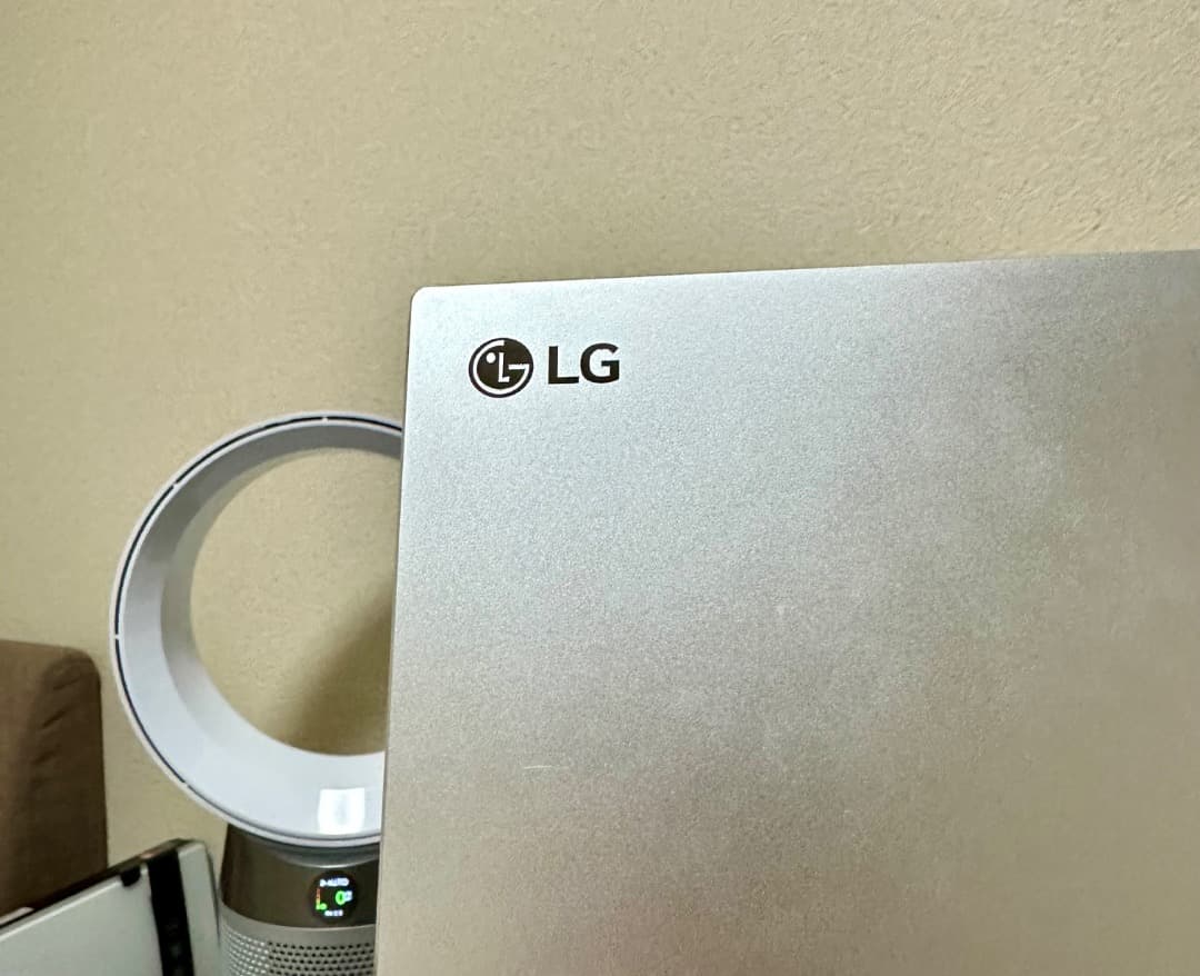 ディスプレイ・モニター本体 LG Mobile Monitor WQXGA (2560 x 1600)