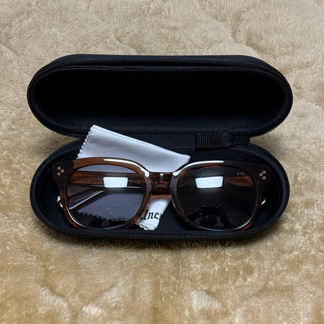 UNCROWD SKYLINE アンクラウド スカイライン ルートビア スモーク