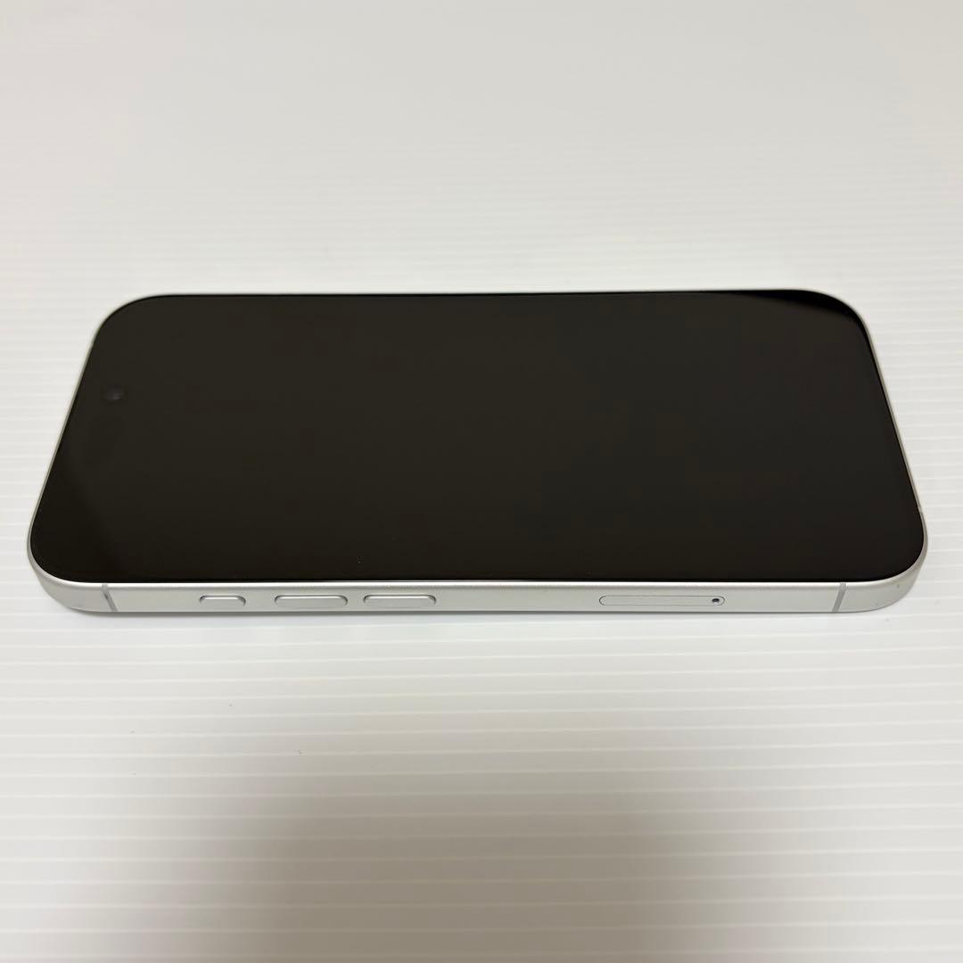 Apple iPhone16 128GB ホワイト SIMフリー
