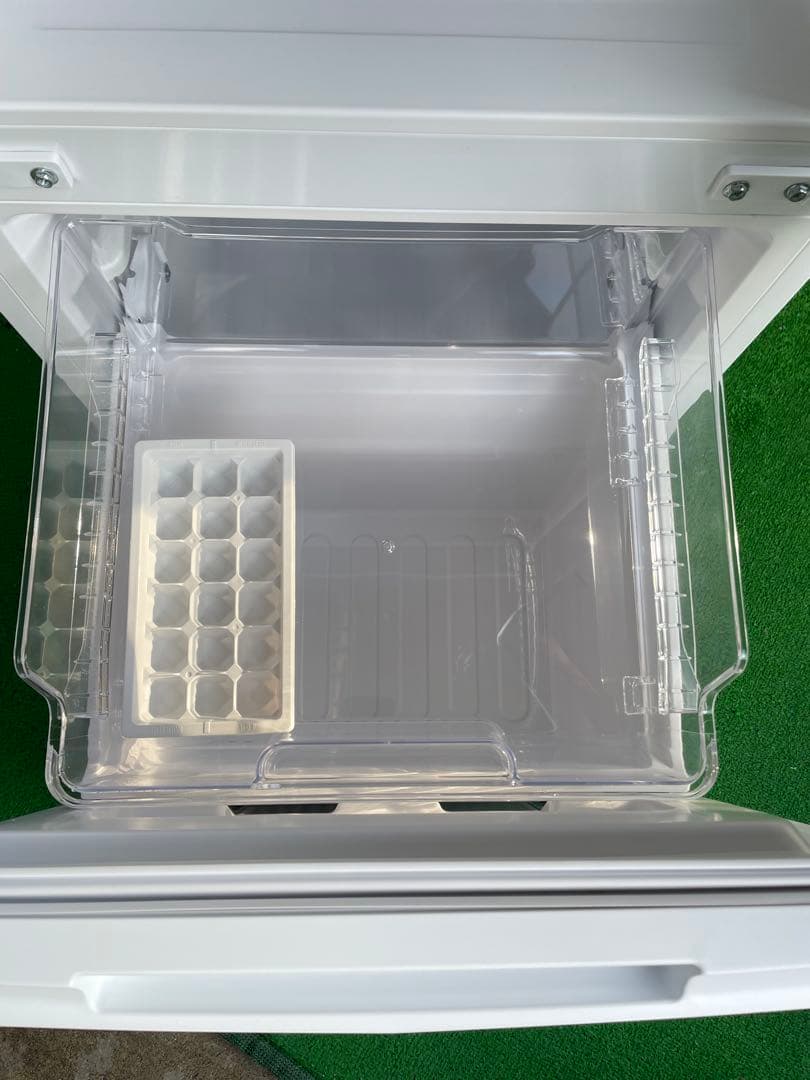 810シャープ 左右付け替え可能2ドア冷蔵庫 おしゃれホワイト 高性能 単身