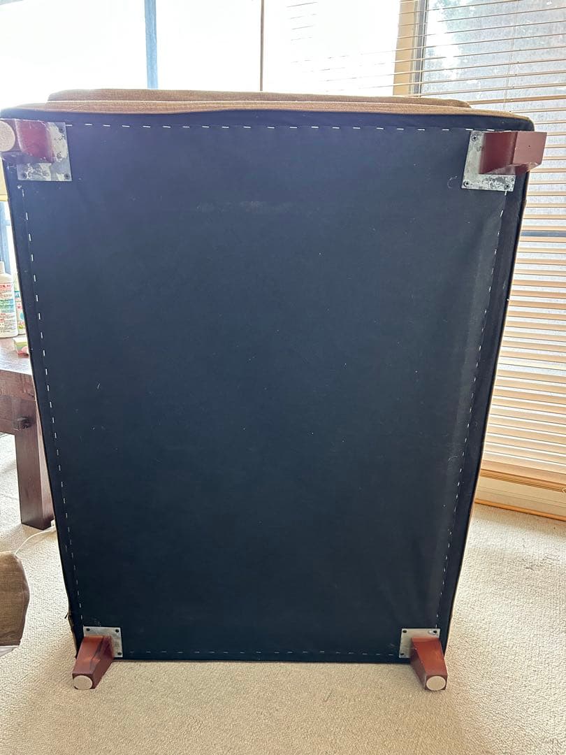 ウニコ　unicoファブリック 1.5人掛けソファ 中古　2/11まで掲載