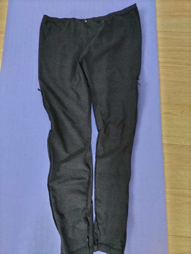 【YOSAヨサ　LuLuonルルオン】テラウェアオープンネック、スパッツ上下