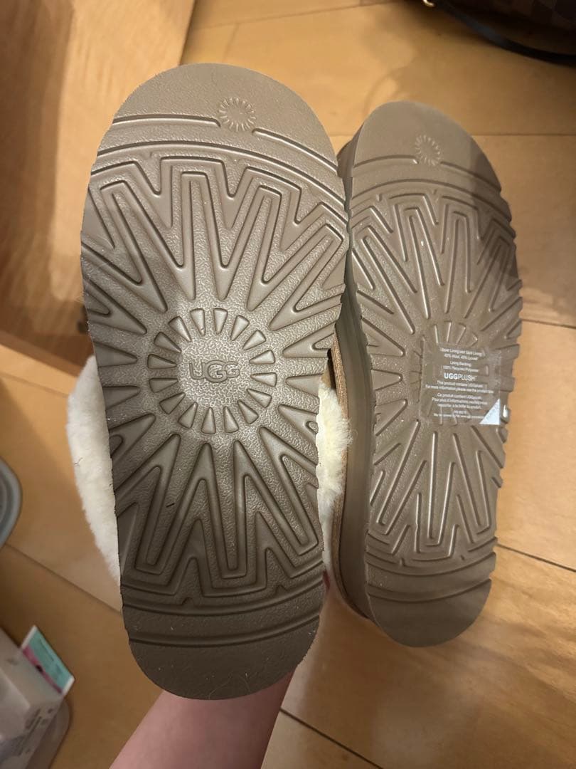 UGGサンダル　ファンケット　プラットフォーム　25cm キッズ