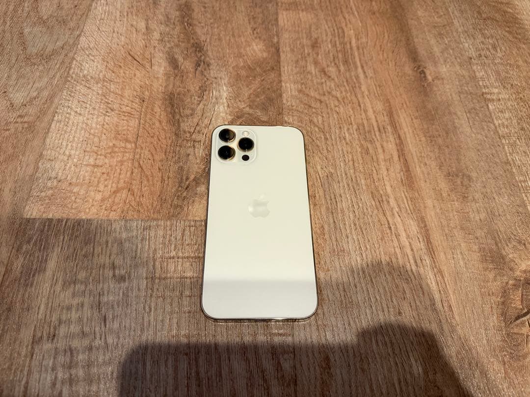 iPhone 12 Pro ゴールド 本体