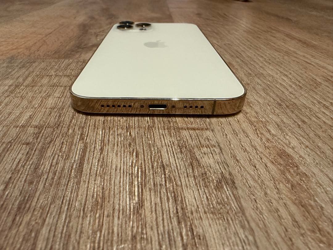 iPhone 12 Pro ゴールド 本体