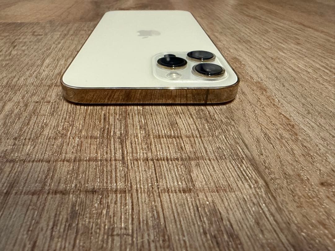 iPhone 12 Pro ゴールド 本体