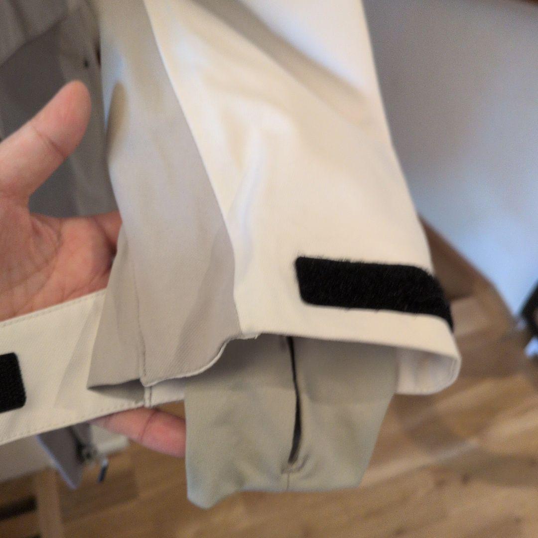 【ICEPEAK・美品】スキー・スノーボードジャケット ベージュ/ホワイト