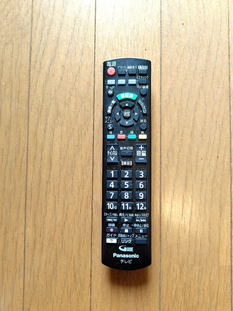 【美品】Panasonic 32型 液晶テレビ VIERA TH-32G300