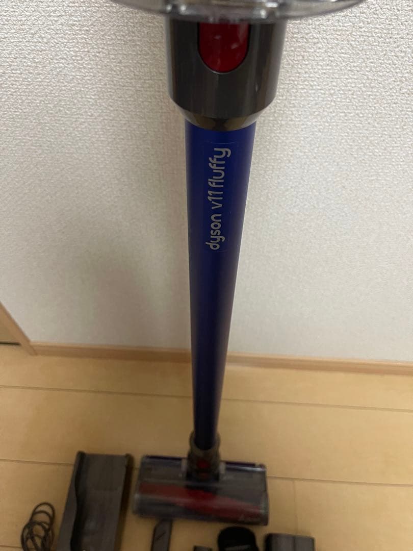 【美品)Dyson コードレスクリーナー V11 sv14エコーモード72分