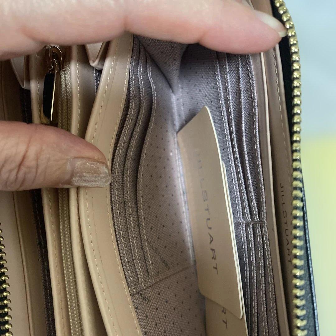 ほぼ新品JILLSTUART ジルスチュアート 長財布