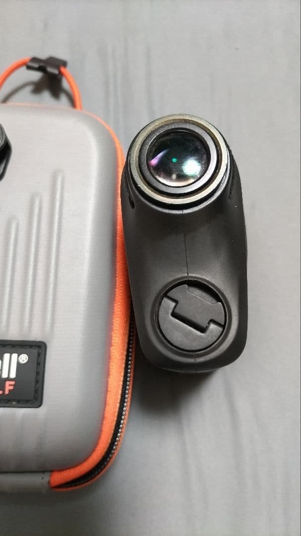 Bushnell PRO XE ゴルフ用距離計 ケース付き