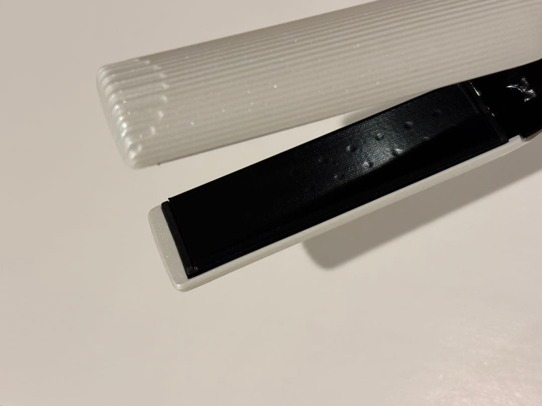 【美品】正規品　リファ　ストレートヘアアイロン ホワイト