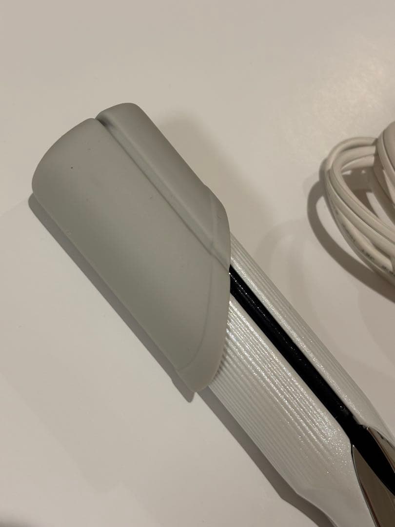 【美品】正規品　リファ　ストレートヘアアイロン ホワイト