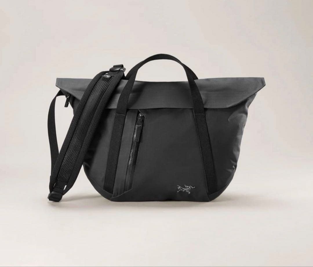 ま*は様 ARC'TERYX アークテリクス グランヴィル ショルダーバッグ 国