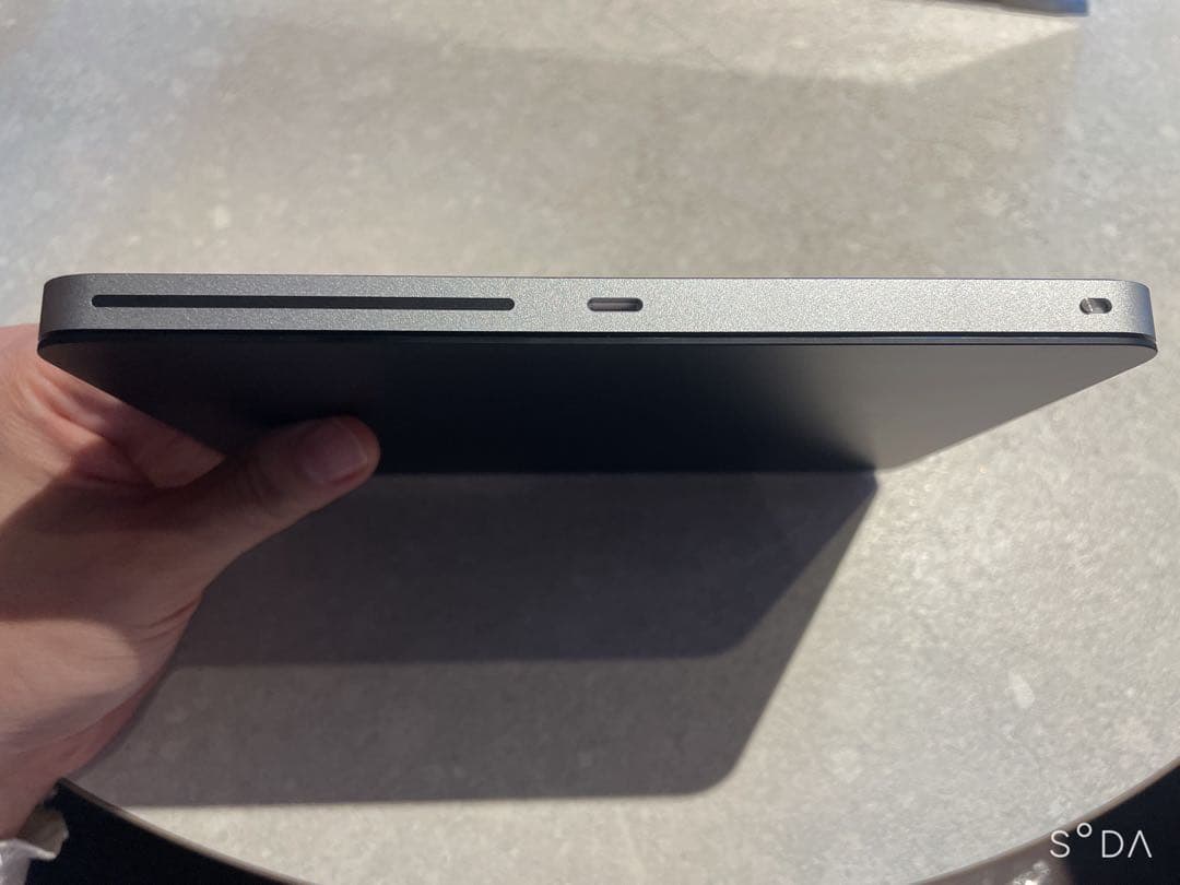 美品　Apple Magic Trackpad 2 2022年製造