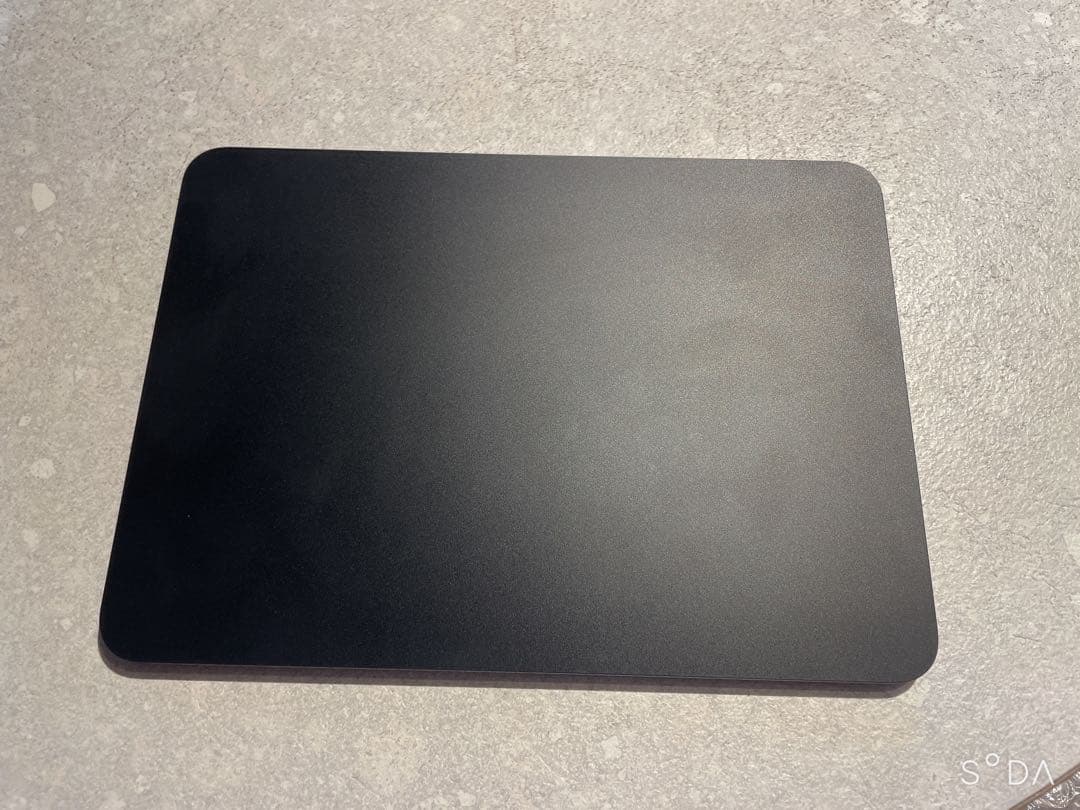 美品　Apple Magic Trackpad 2 2022年製造