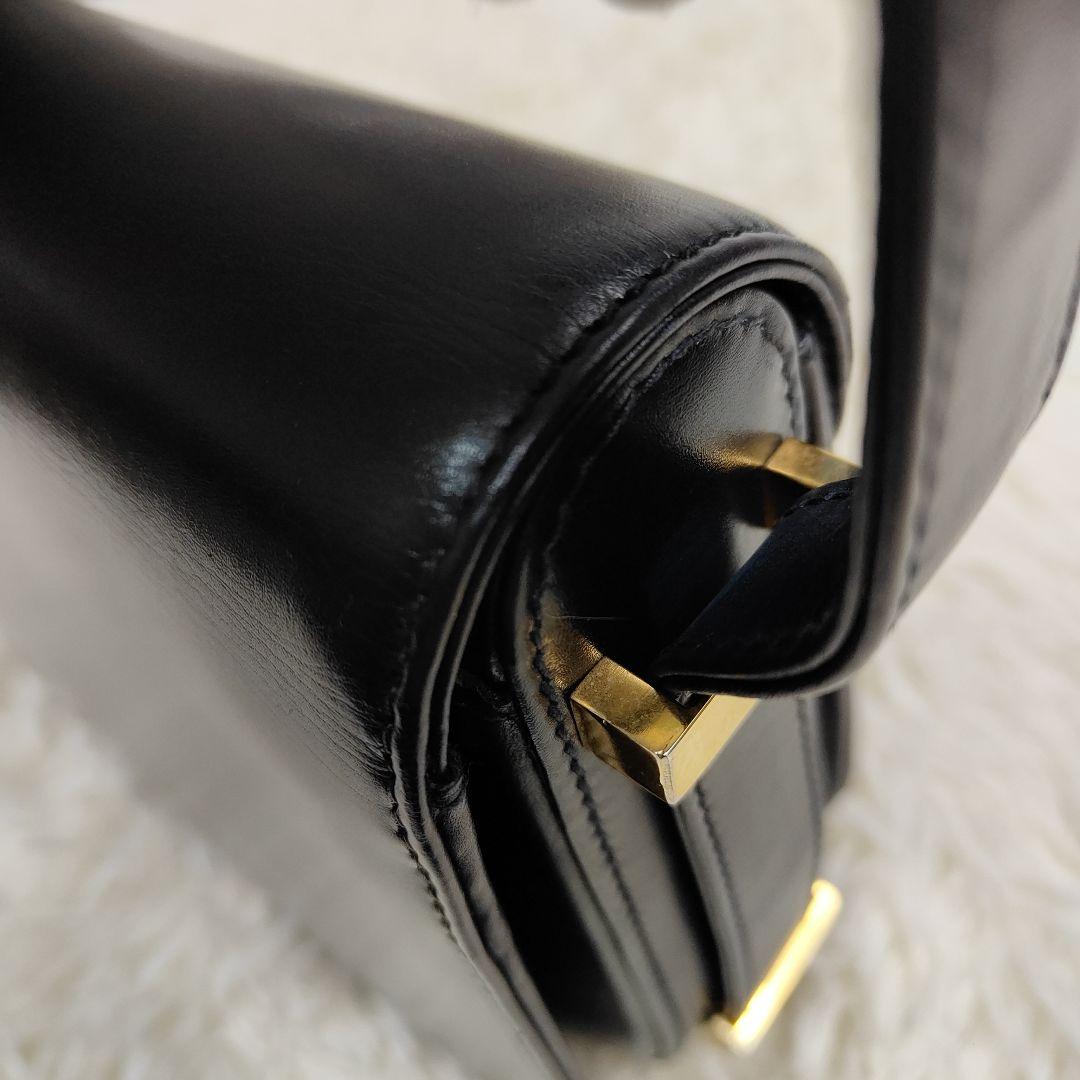 本日限定価格　グッチ　ハンドバッグ　ワンショルダー　肩掛け　ネイビー　GG金具