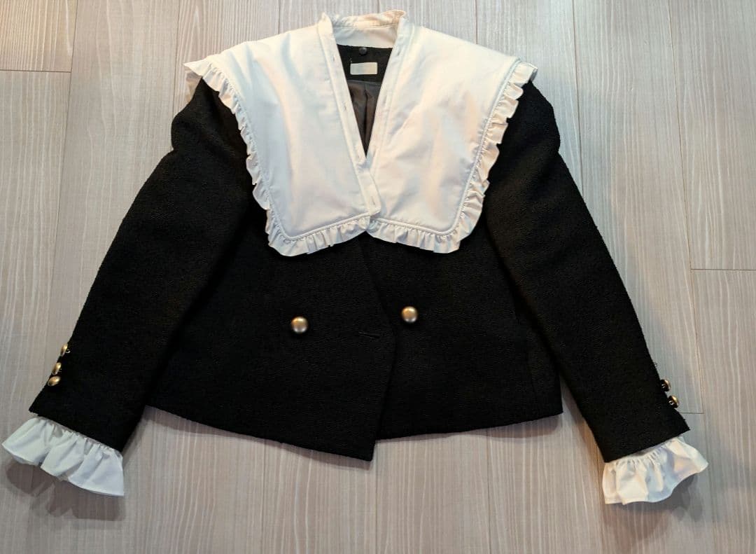 ri−ri　Cygne ブラック テーラードジャケット フリル襟