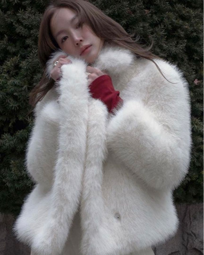 ZARA ホワイトファーコート ショート丈