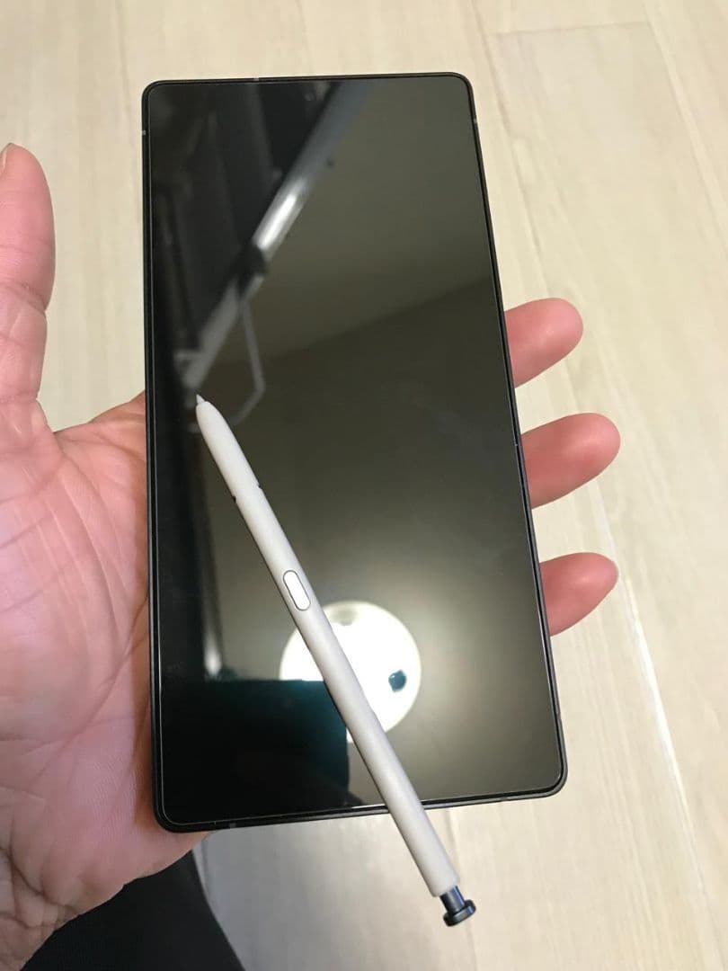 Samsung Galaxy S25 ultra ケース三つとガラス1個無理