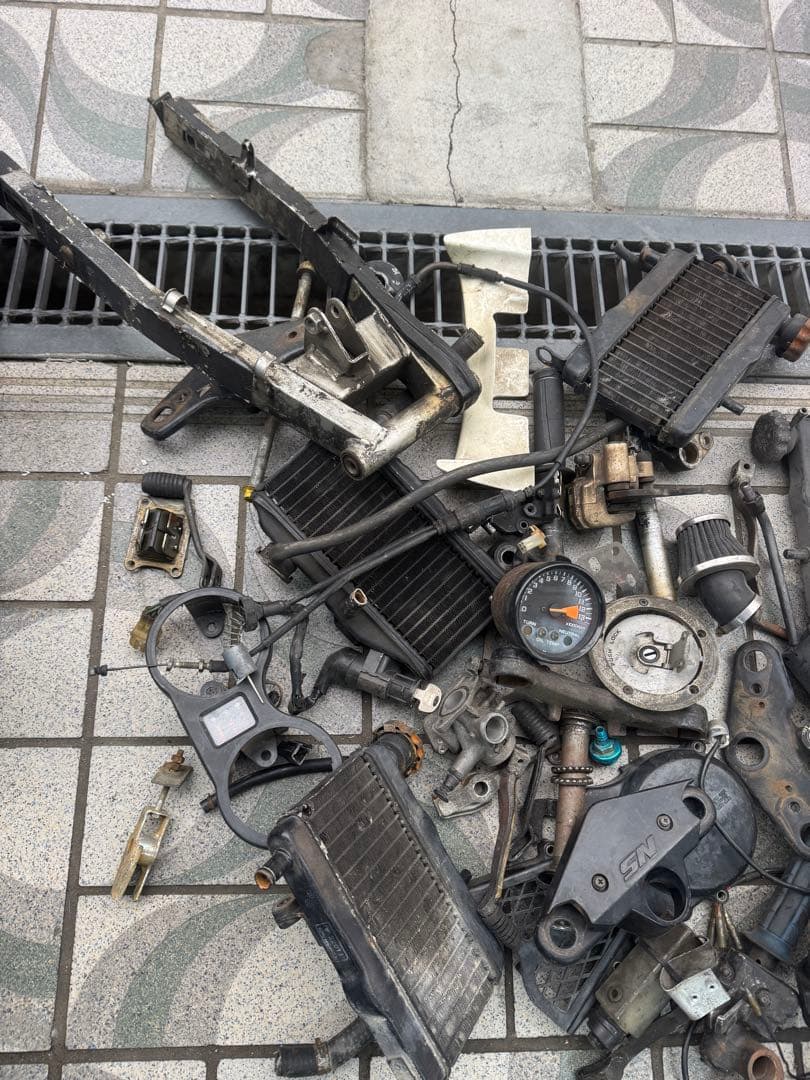 NSR50 系統の部品　AC10系統　年末近し！断捨離　画像の物　全部　処分