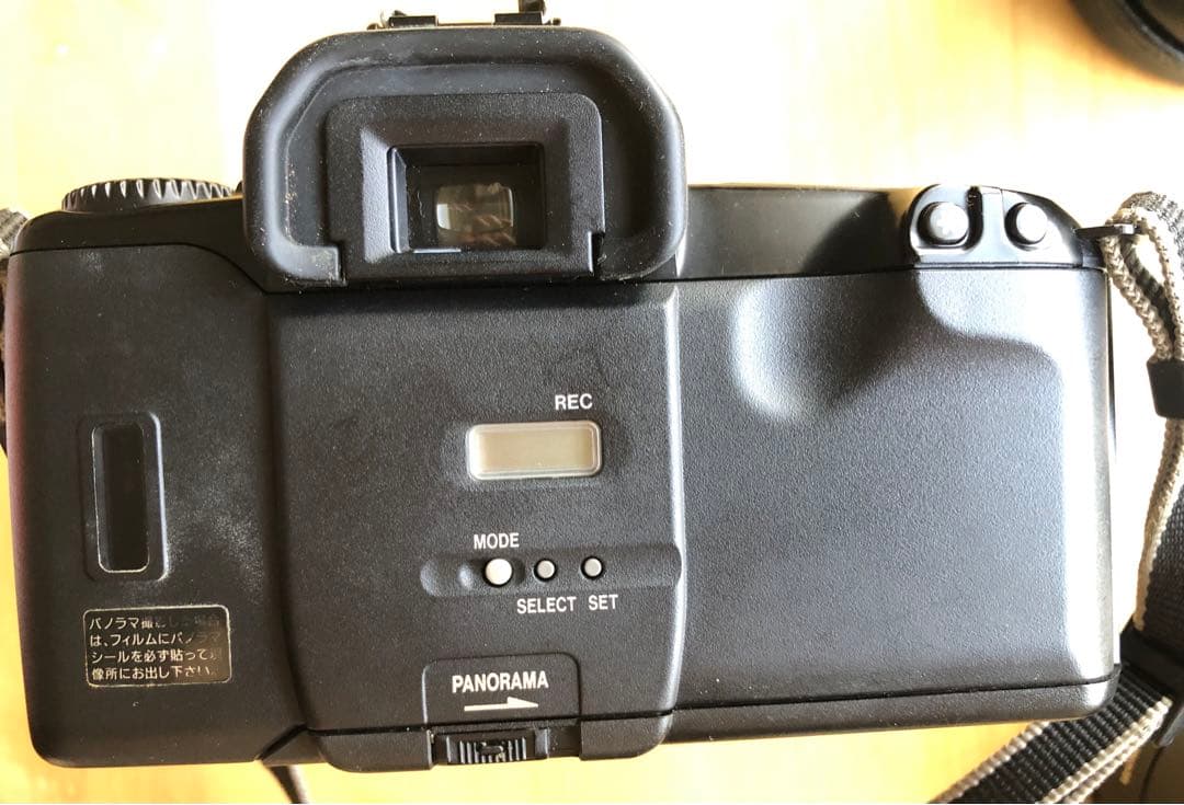 CanonキャノンEOS Kissレンズ２つセット付き一眼レフフィルムカメラ