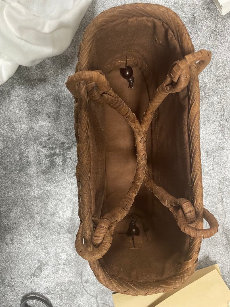 山葡萄かごバッグ 新品バッグ 手提げ 籠 保存袋付き 手作りバッグ