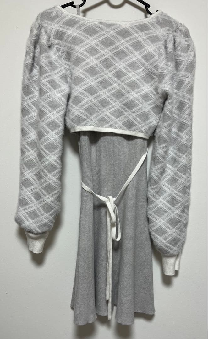 evelyn フレアニットワンピース セットアップ