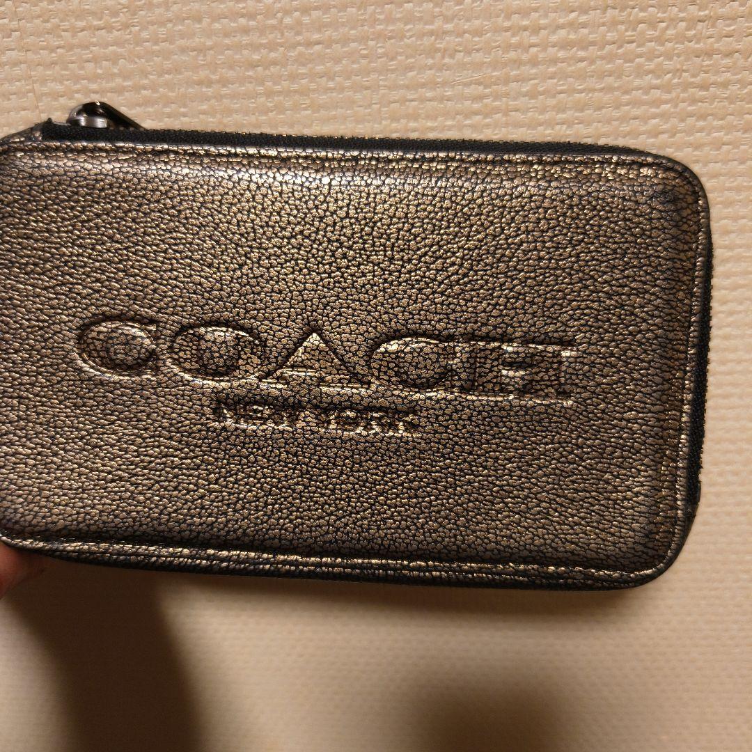 希少！COACH タグ型　ブロンズ　 ポーチ ケース　財布　コーチ