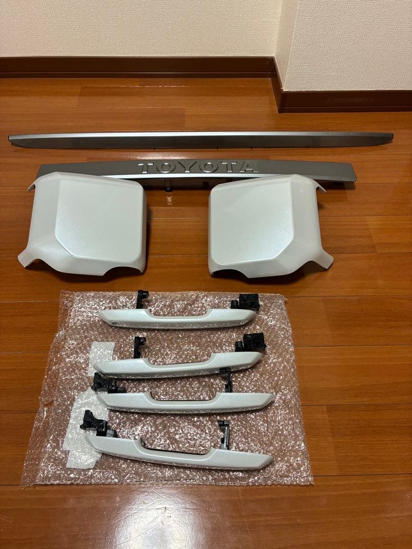 【納車前新車外し】ランクル250 純正外装パーツセット ホワイトパール