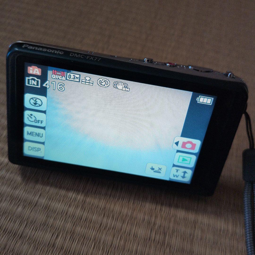 Panasonic LUMIX DMC-FX77 コンパクトデジタルカメラ
