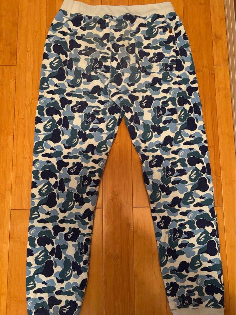 A Bathing Ape パンツ (かふ）