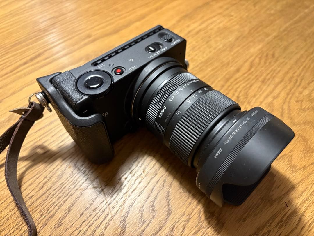 シグマ CONTEMPORARY 18-50mm F2.8 DC DN ソニーE