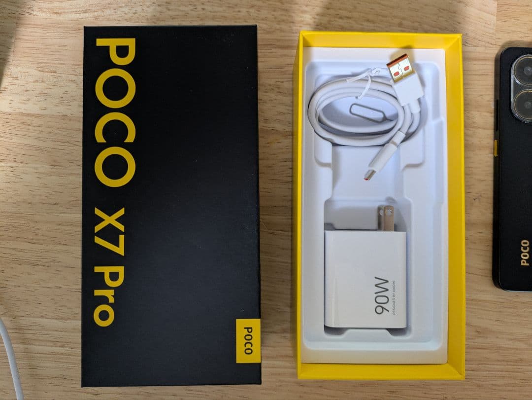 Poco X7 Pro 本体 充電器・ケース付き