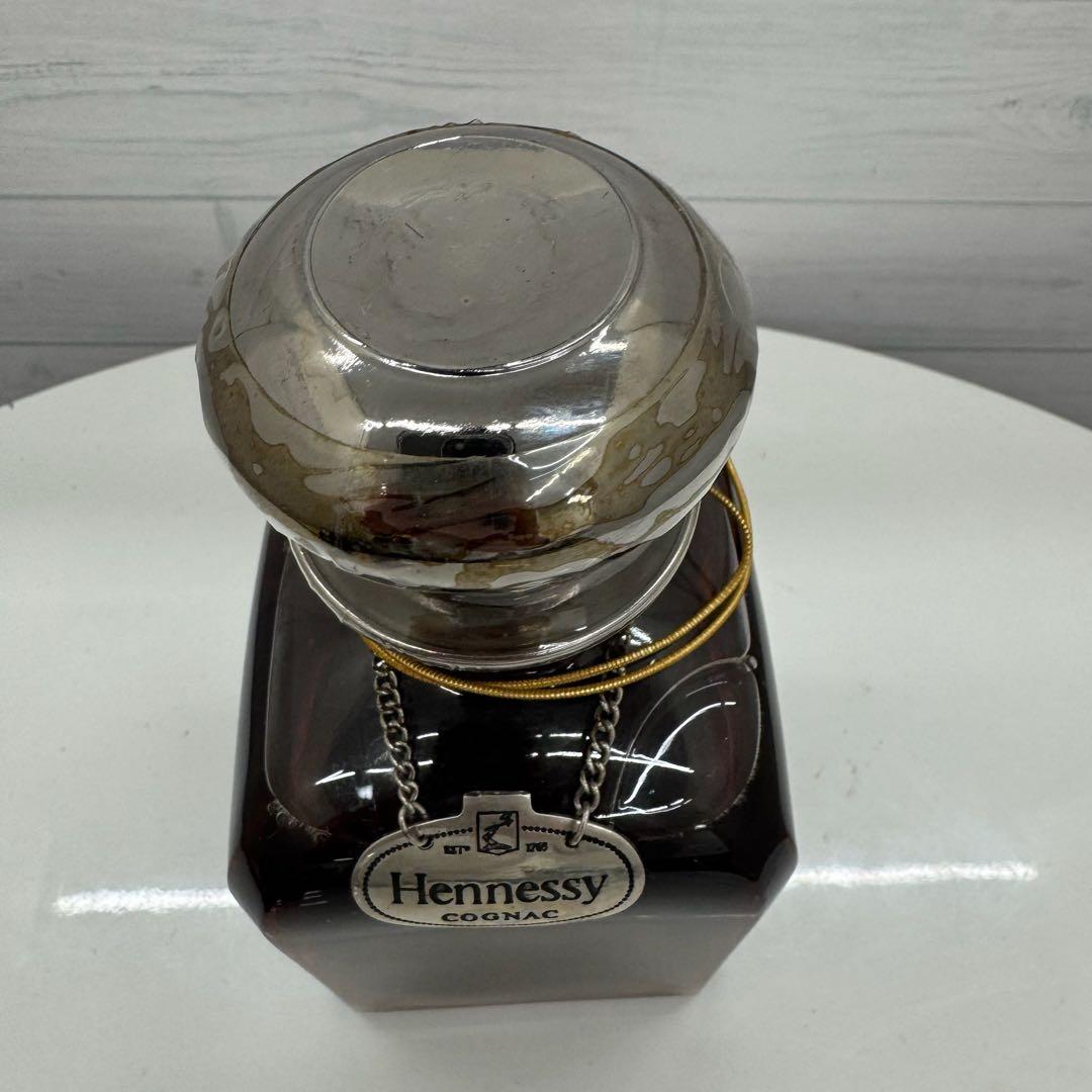 [未開栓] Hennessy ヘネシー　シルバートップブック型青箱700ml