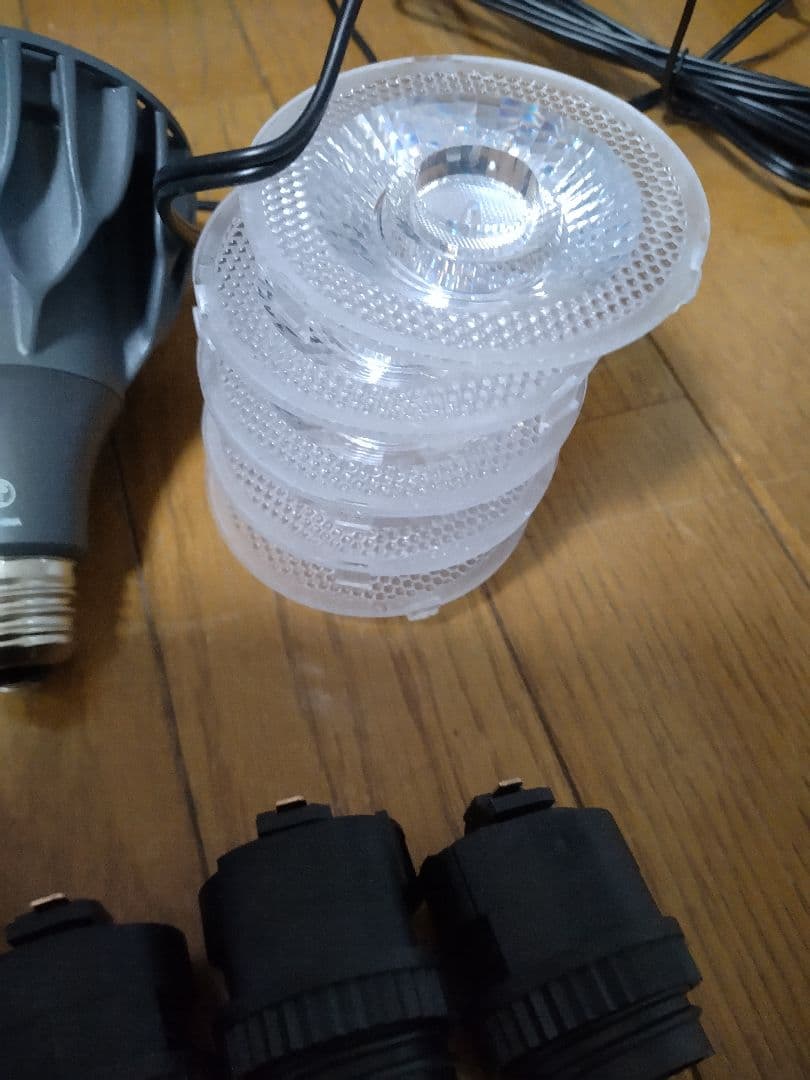 Helios Green LED 24W ヘリオスグリーンLED5個　送風機