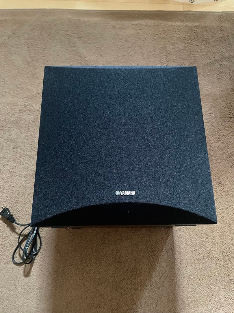Yamaha サブウーファー 黒 角型　NS-SW050