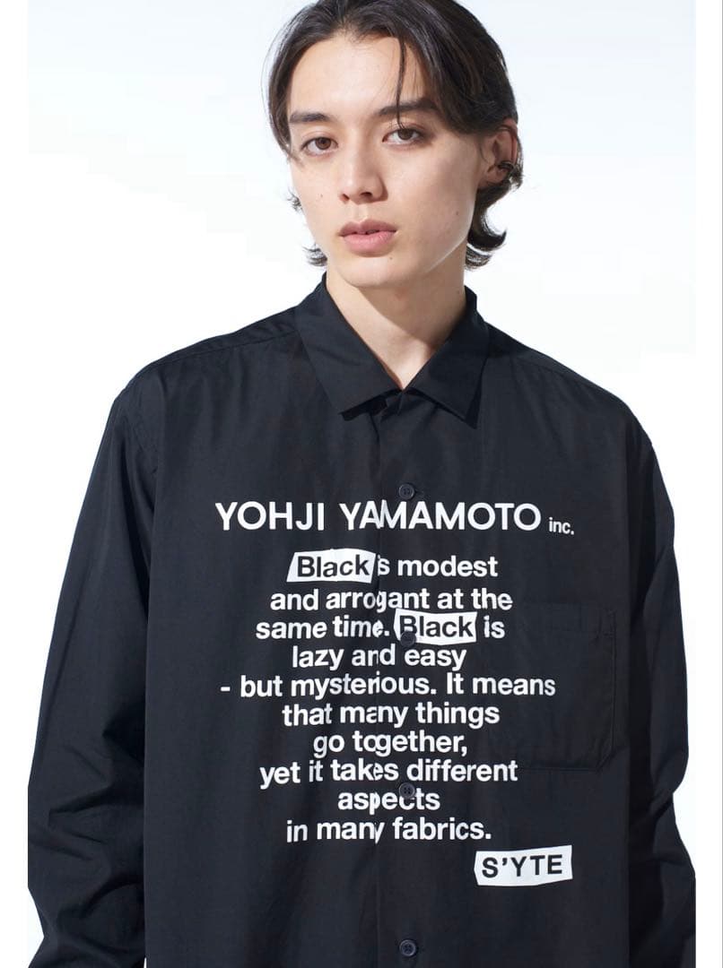 トップス Black is modest MESSAGE PRINTED SHIRT